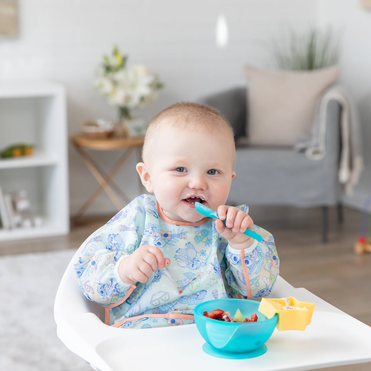 Sleeved Bib 2 Pack: Stitch Star-ring Up Trouble | Bumkins