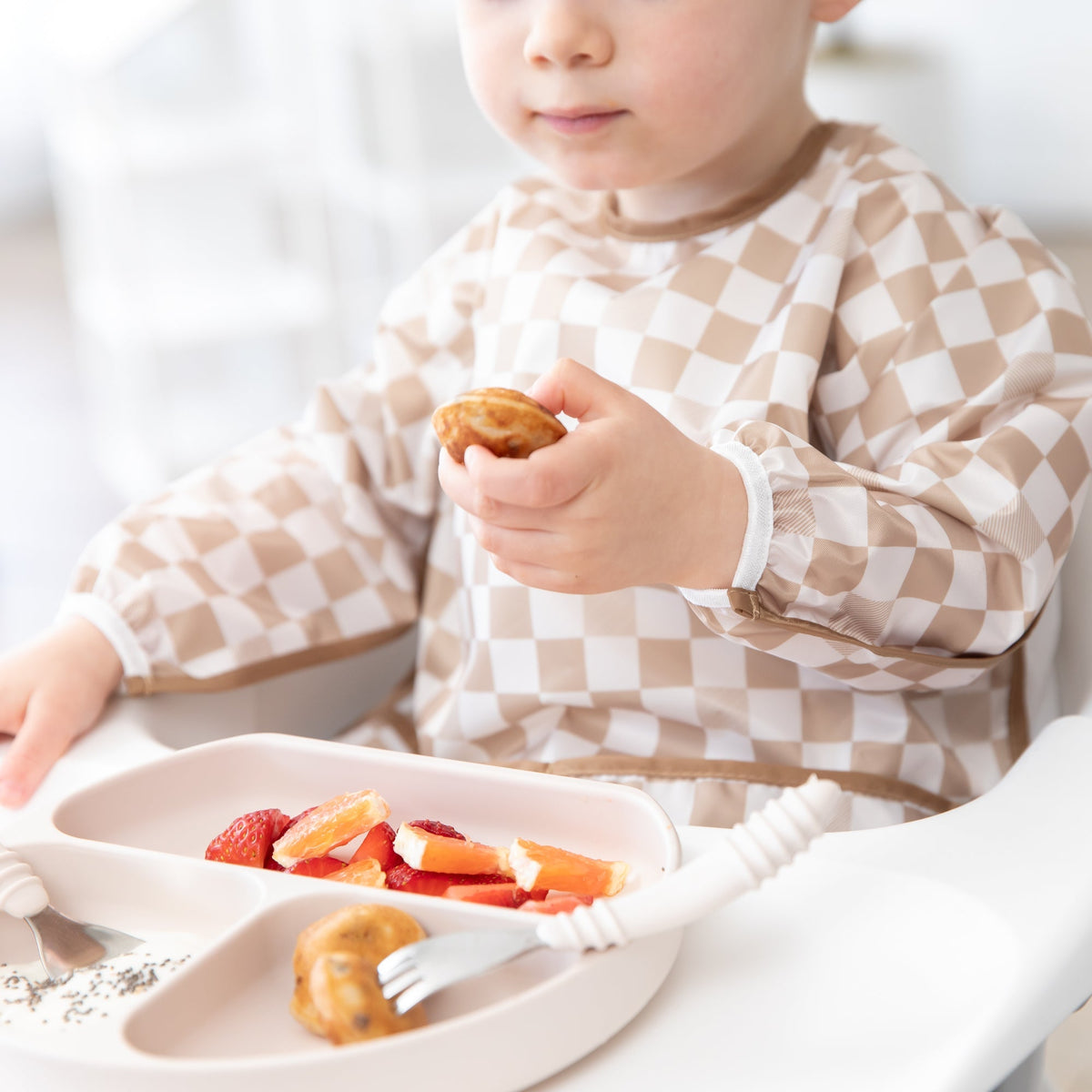 Sleeved Bib: Sand Check | Bumkins