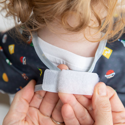 Short Sleeved Bib Ft. Waterproof Super Mario Fabric | Bumkins