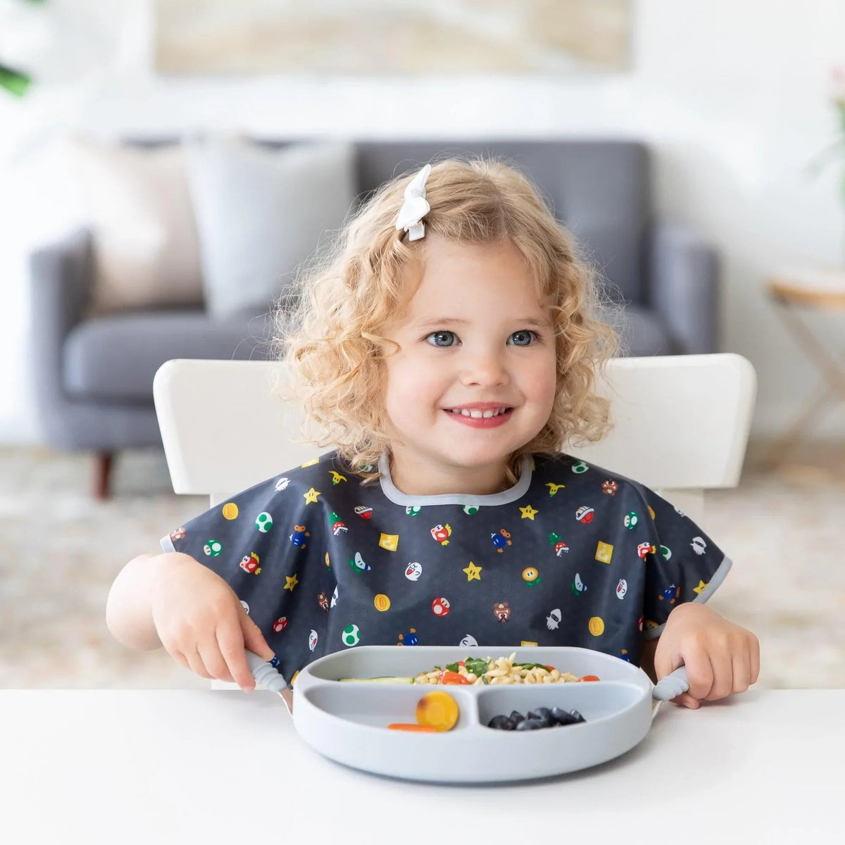 Short Sleeved Bib Ft. Waterproof Super Mario Fabric | Bumkins