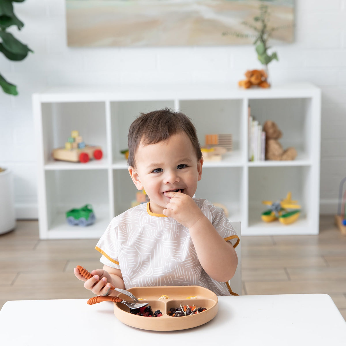 Neutral Boho Short Sleeve Junior Bib For Toddlers 1-3 yrs | Bumkins