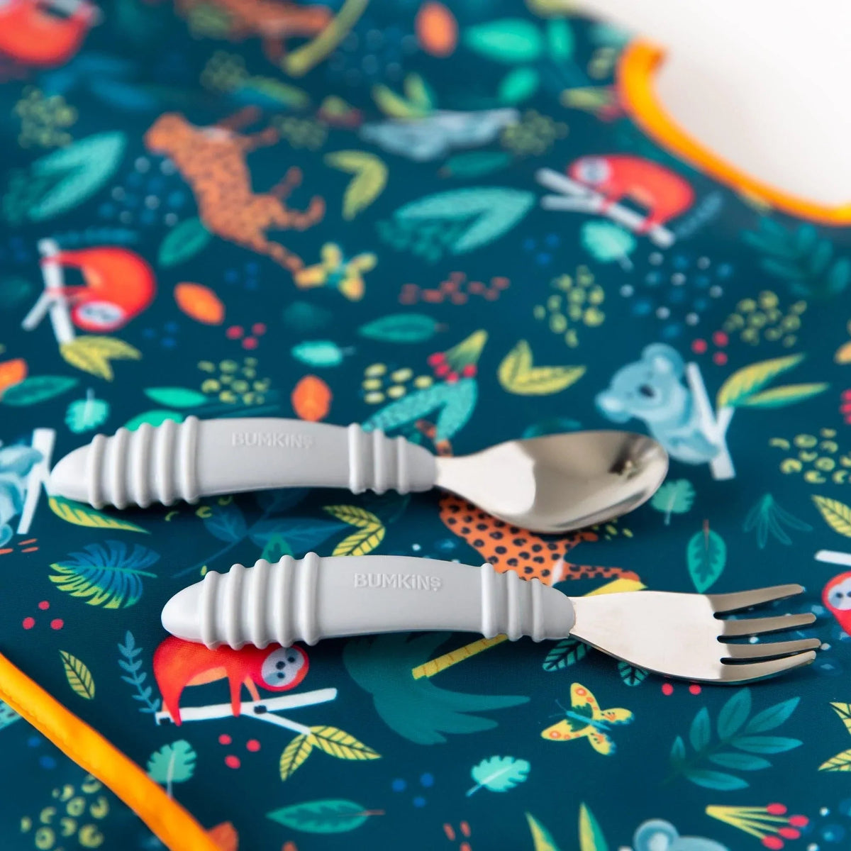 Short Sleeve Jungle Print Feeding Bib For Toddlers 1-3 yrs | Bumkins