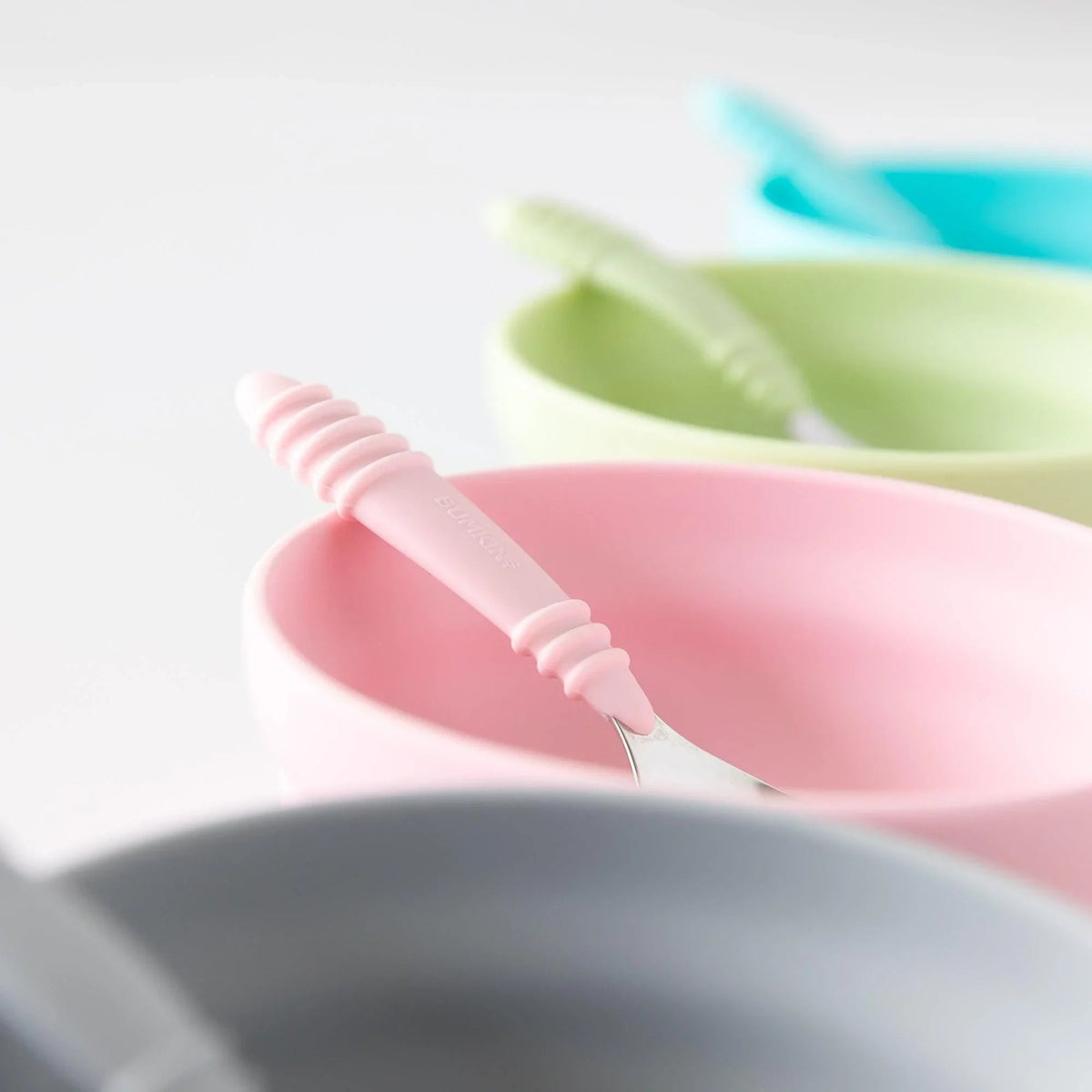 Silicone Suction Bowls That Sticks to Tables + Highchairs | Bumkins