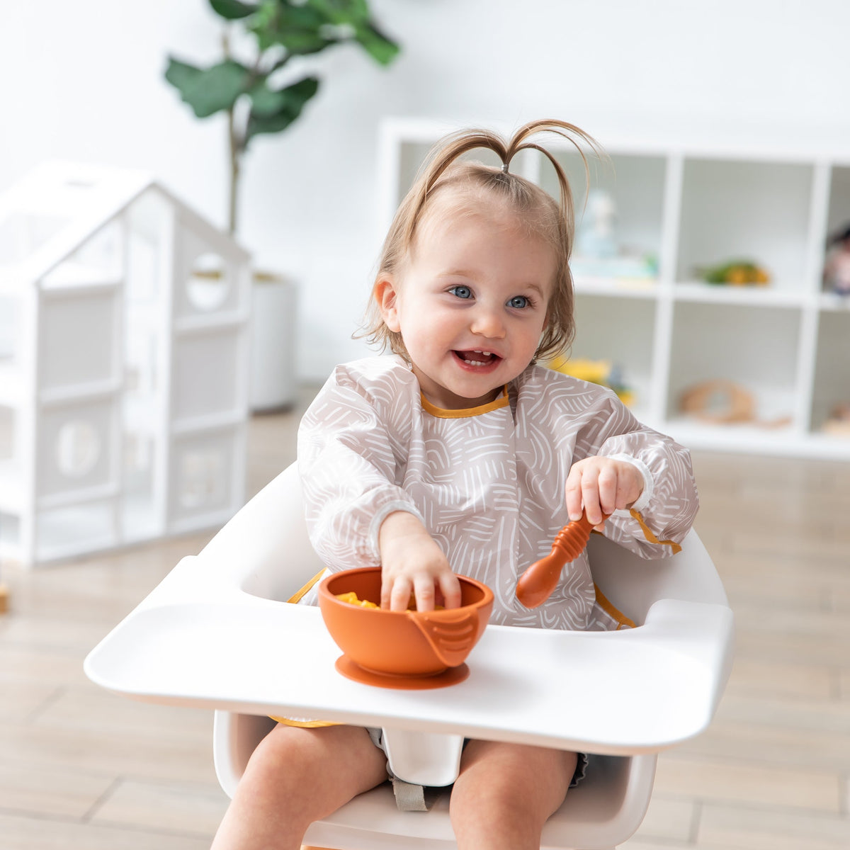Silicone Baby Feeding Set For First Foods in Clay | Bumkins
