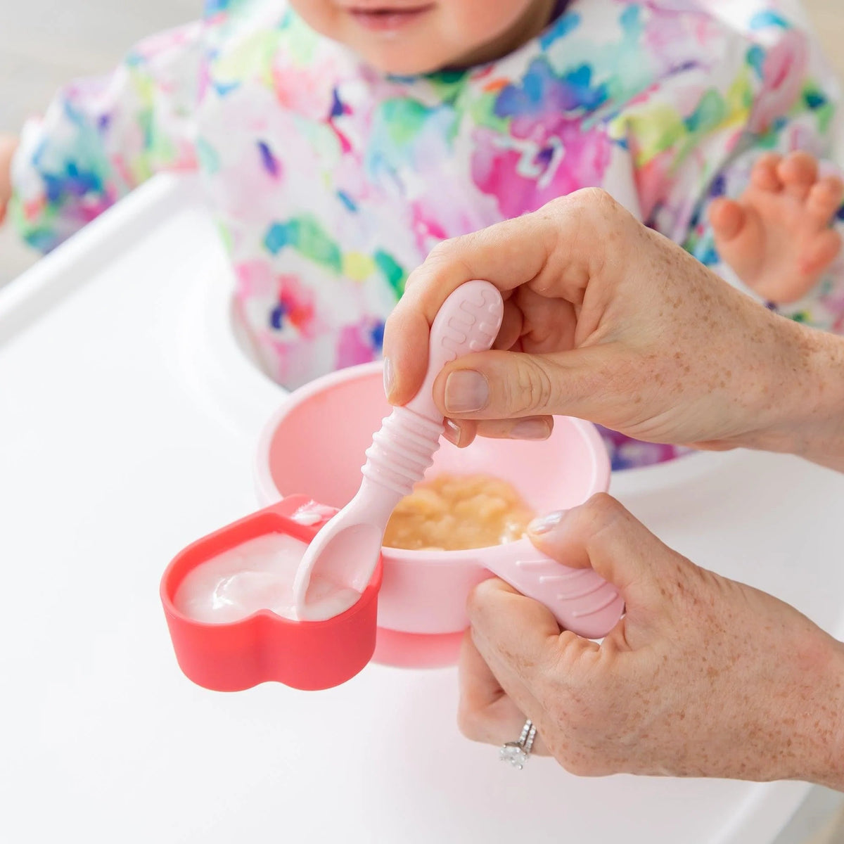 Fun Silicone Dipping Sauce Cups That Clip to Plates + Dishes | Bumkins