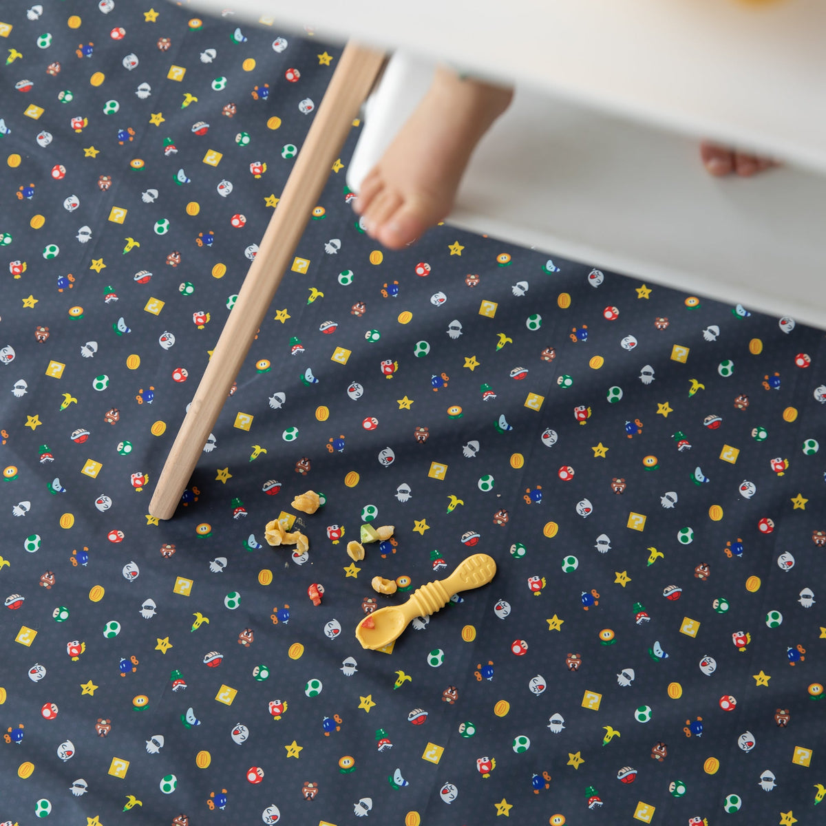 Super Mario Craft & High Chair Mat For Messy Meals & Fun | Bumkins