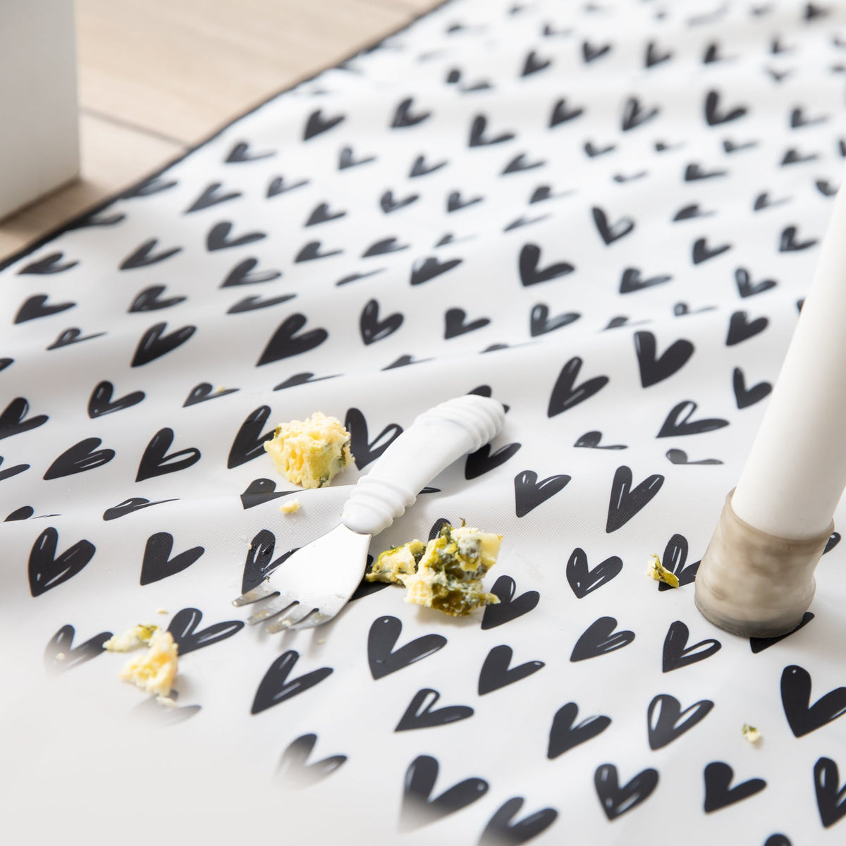 Heart Splat Mat For Tables + Under Highchairs | Bumkins