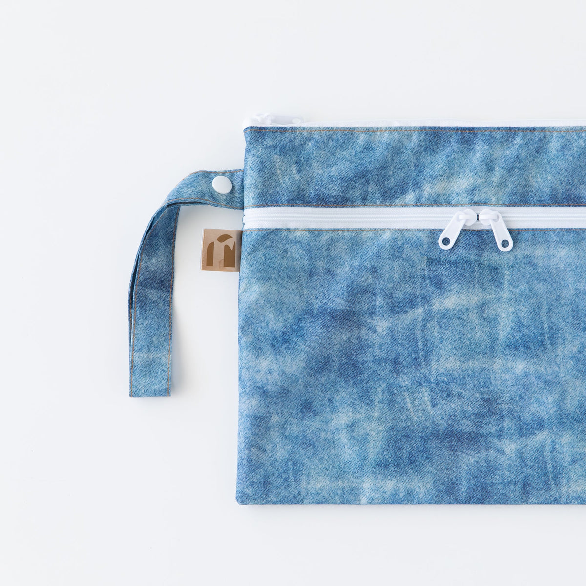 Wet/Dry Clutch: Crushed Denim | Bumkins