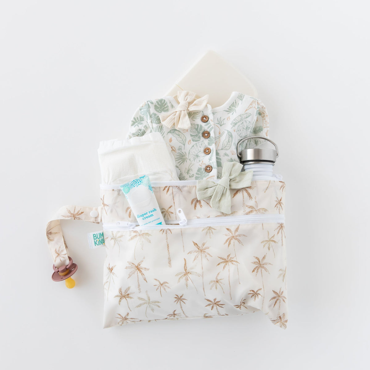 Wet/Dry Clutch: Palm Daze | Bumkins
