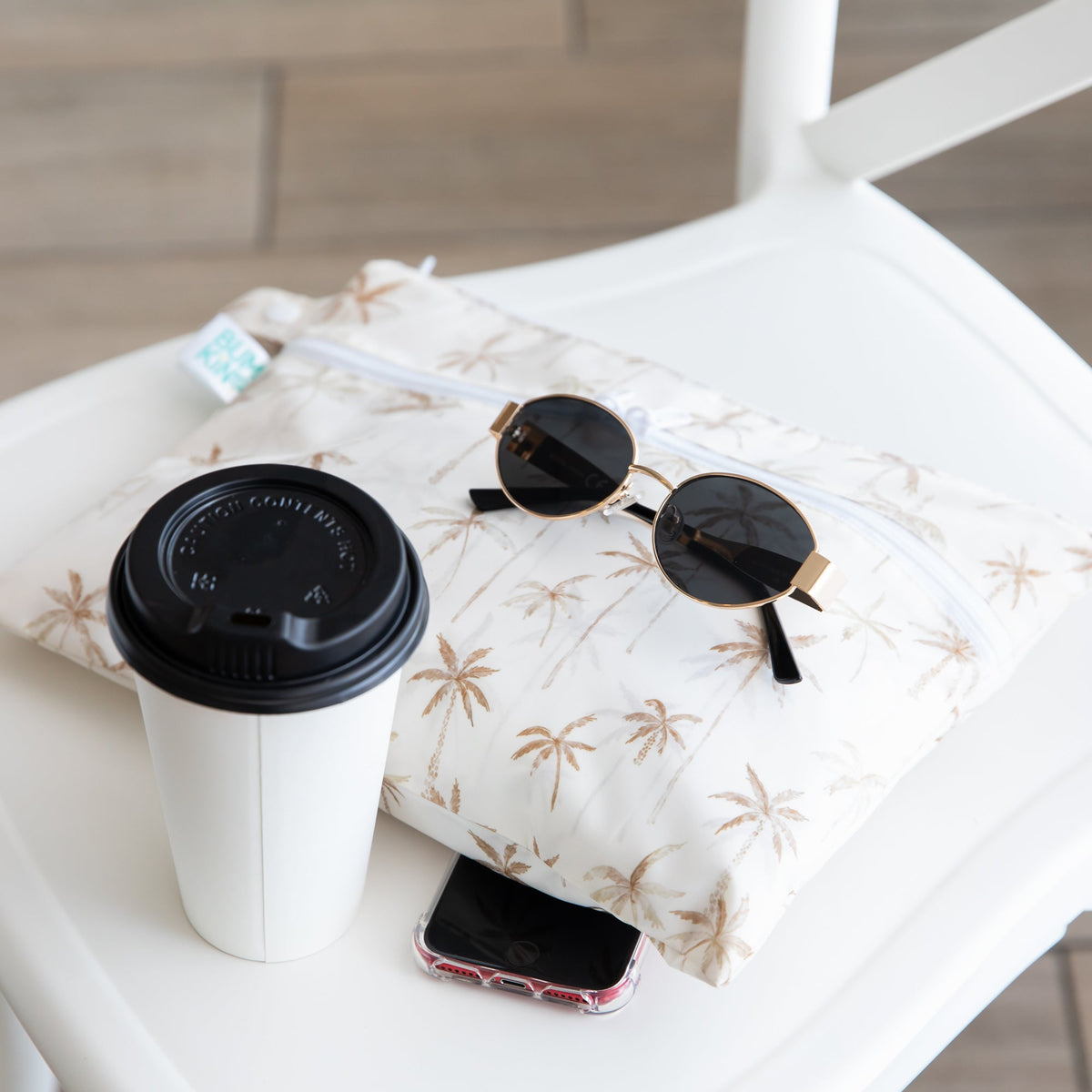 Wet/Dry Clutch: Palm Daze | Bumkins
