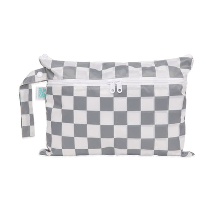 Wet/Dry Clutch: Charcoal Check | Bumkins