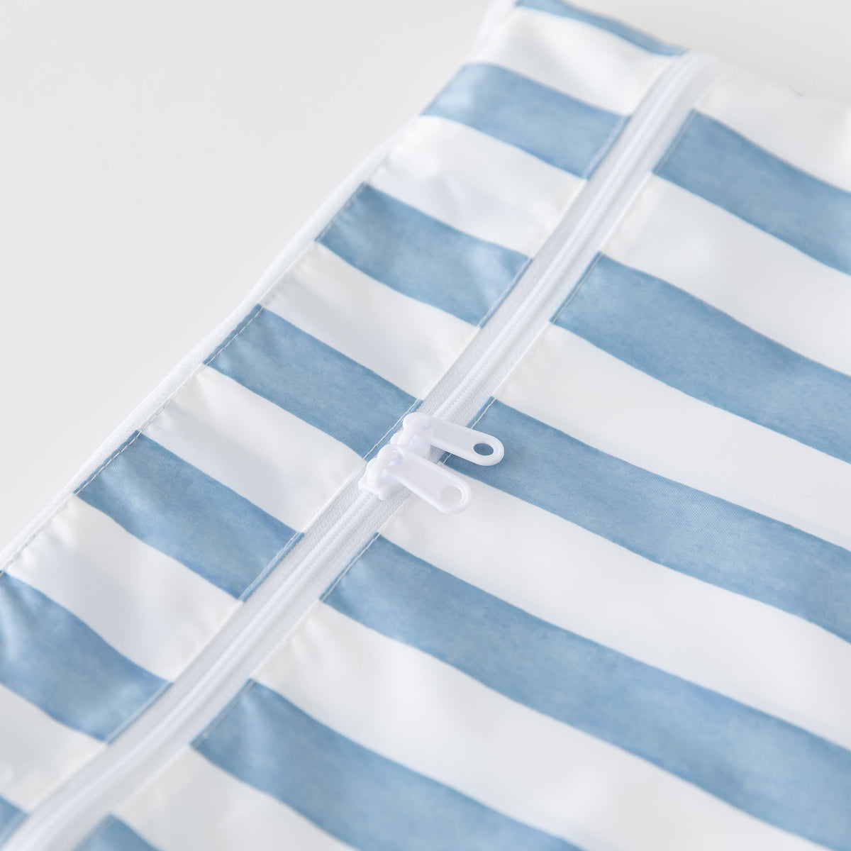 Wet/Dry Clutch: Nautical Stripe | Bumkins