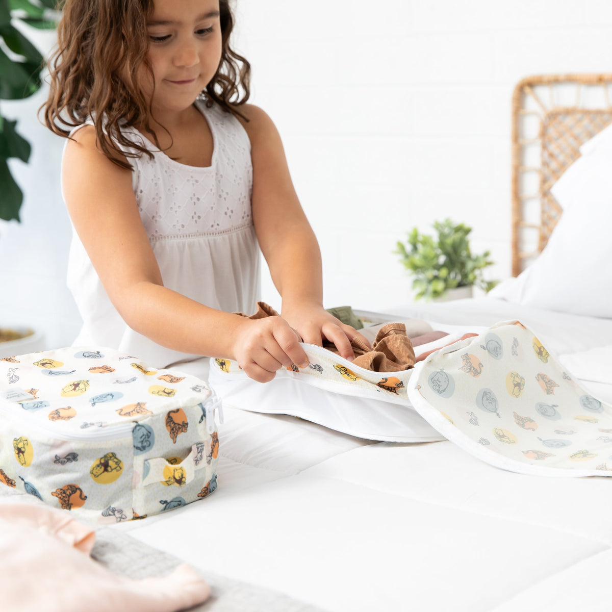 Packing Cube 2 Pack: Winnie + Friends | Bumkins