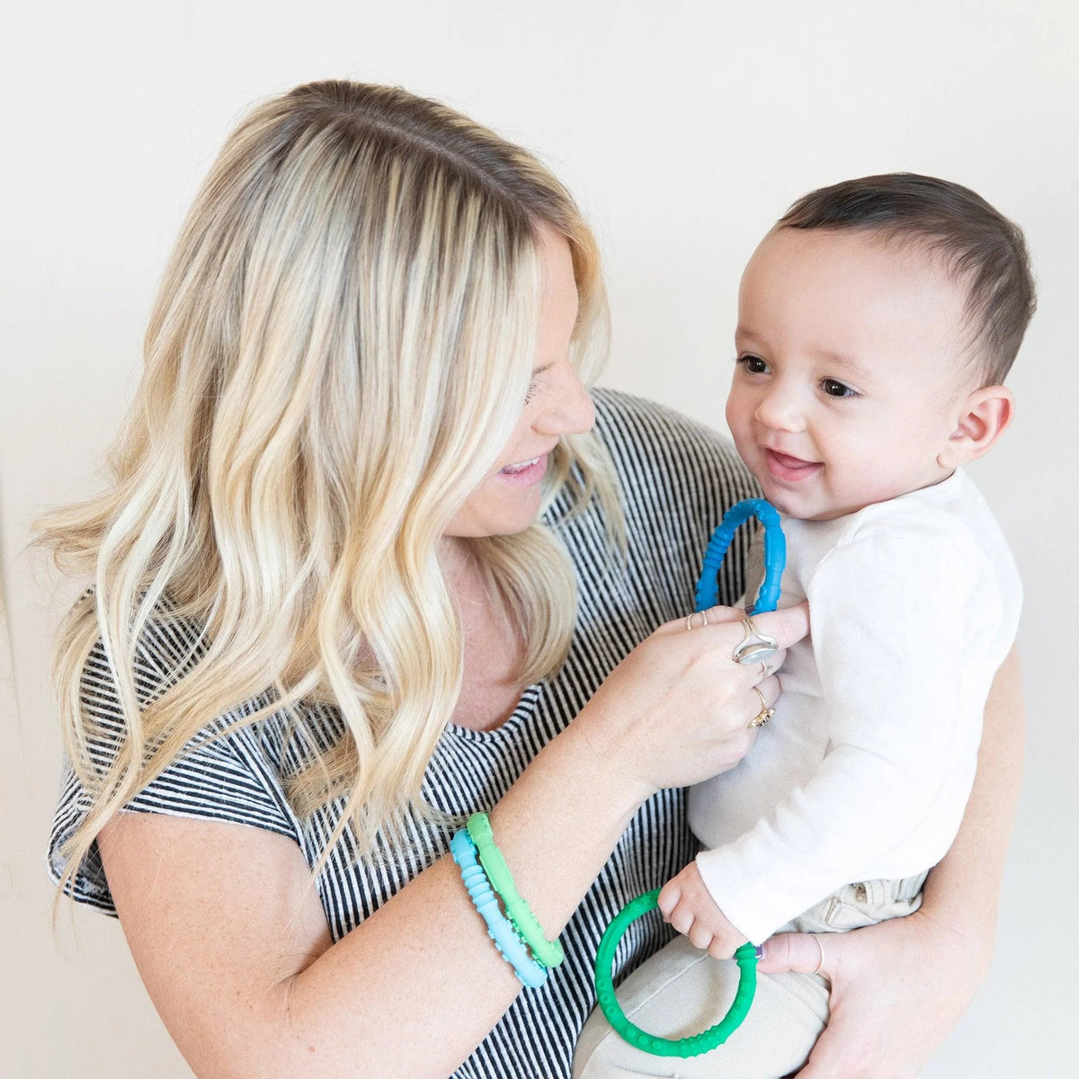 Silicone Teething Rings for Babies 3 months+ Baby | Bumkins