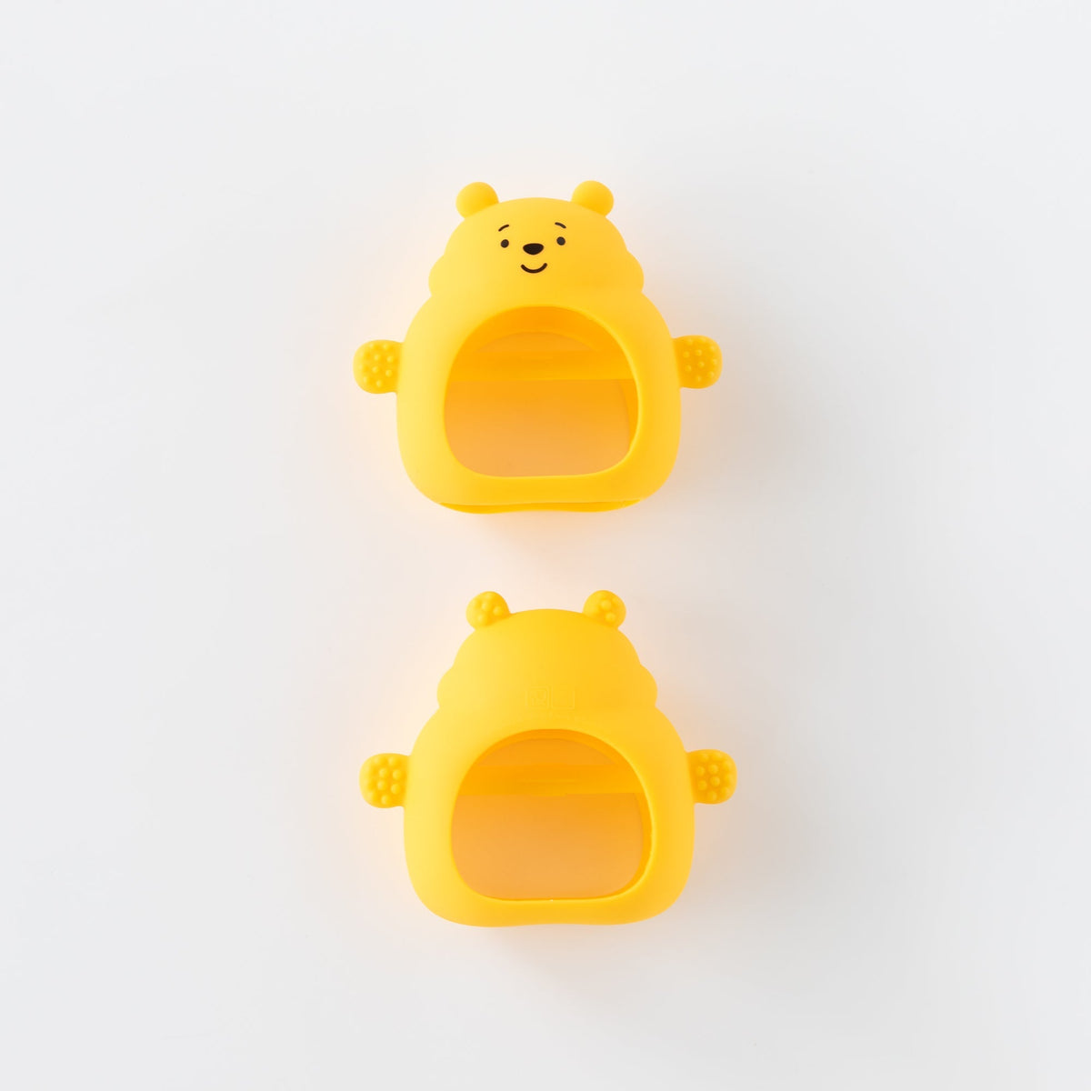 Silicone Un-Droppable Mitt Teether: Winnie the Pooh | Bumkins