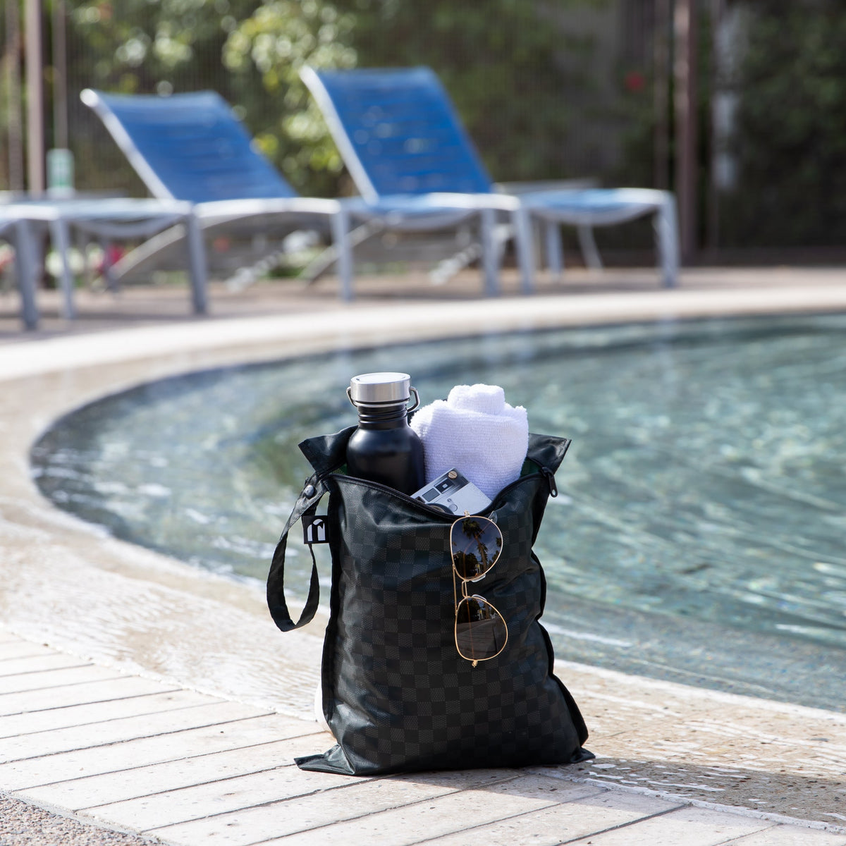 Wet Bag + Wet/Dry Clutch Set: Rich Black | Bumkins
