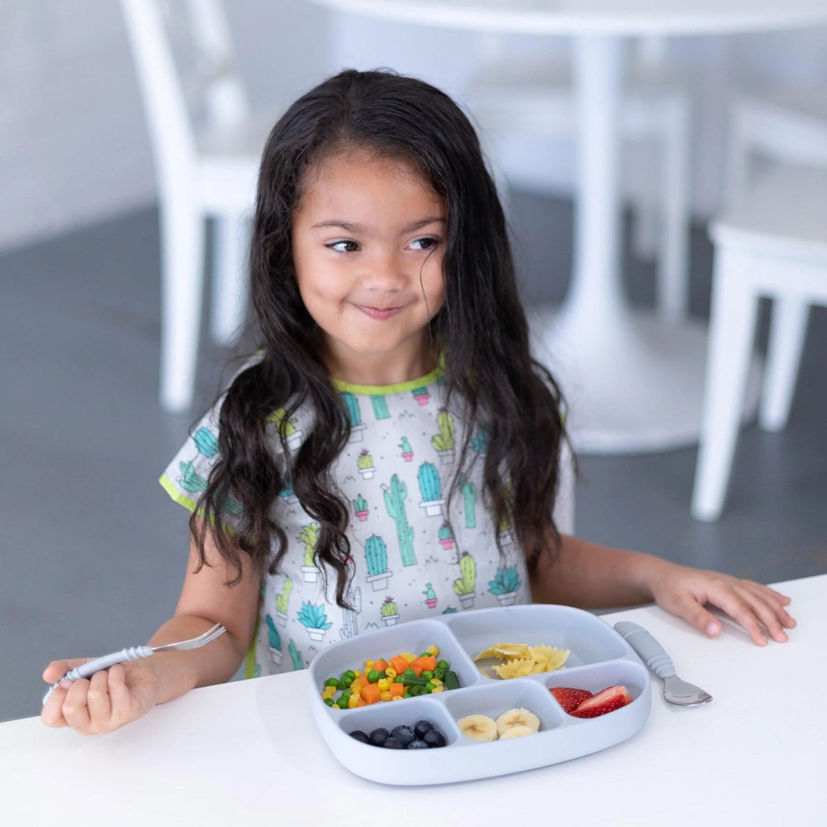 Gray Silicone Suction Divided Plates With Lids For Littles | Bumkins