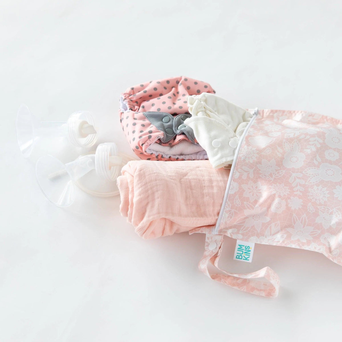 Soft Pink Lace-Print Wet Bag For Swimsuits, Diapers & More! | Bumkins