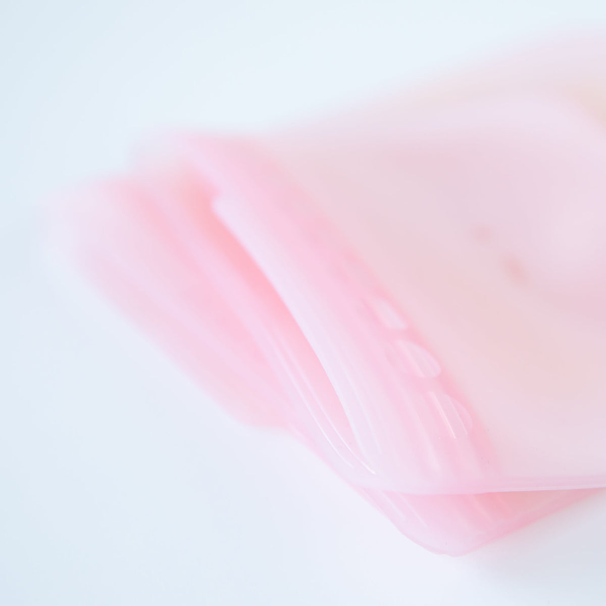 Pink Silicone Food Storage Bags For Meal Prep, Lunch & More! | Bumkins