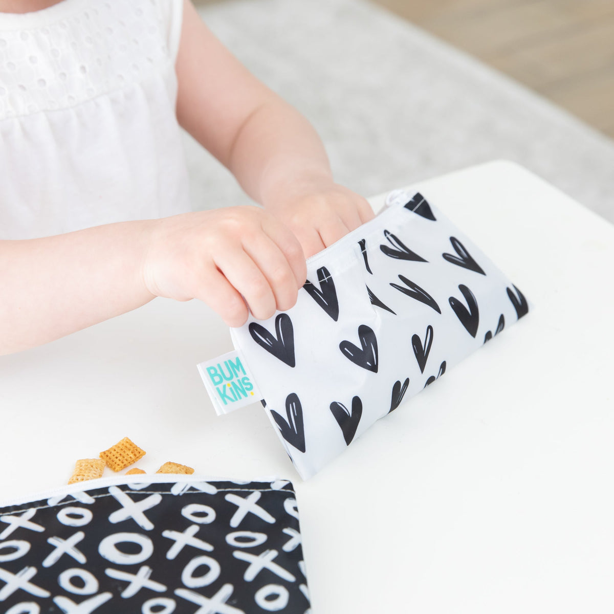 Reusable Snack Bags, Waterproof Fabric, BPA Free, 2-Pack – XOXO Baby | Bumkins