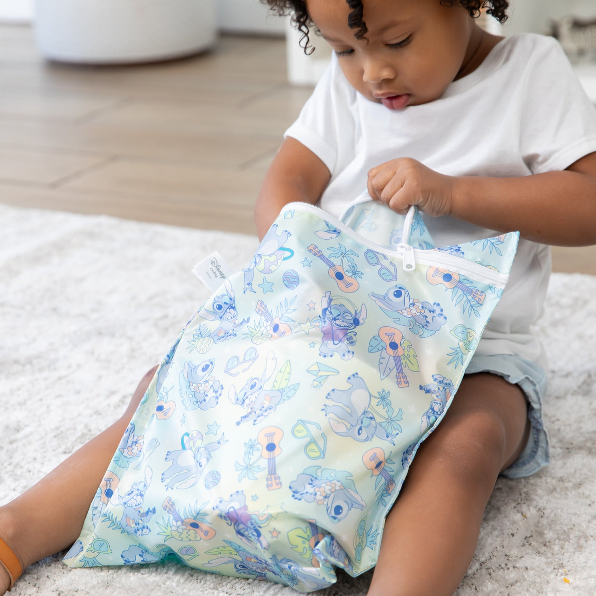 Wet Bag + Wet/Dry Clutch Set: Aloha Stitch | Bumkins