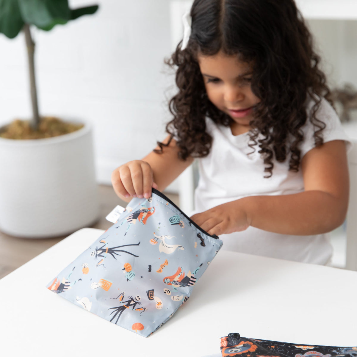 Reusable Snack Bag, Large 2 Pack: Everyday Is Halloween | Bumkins