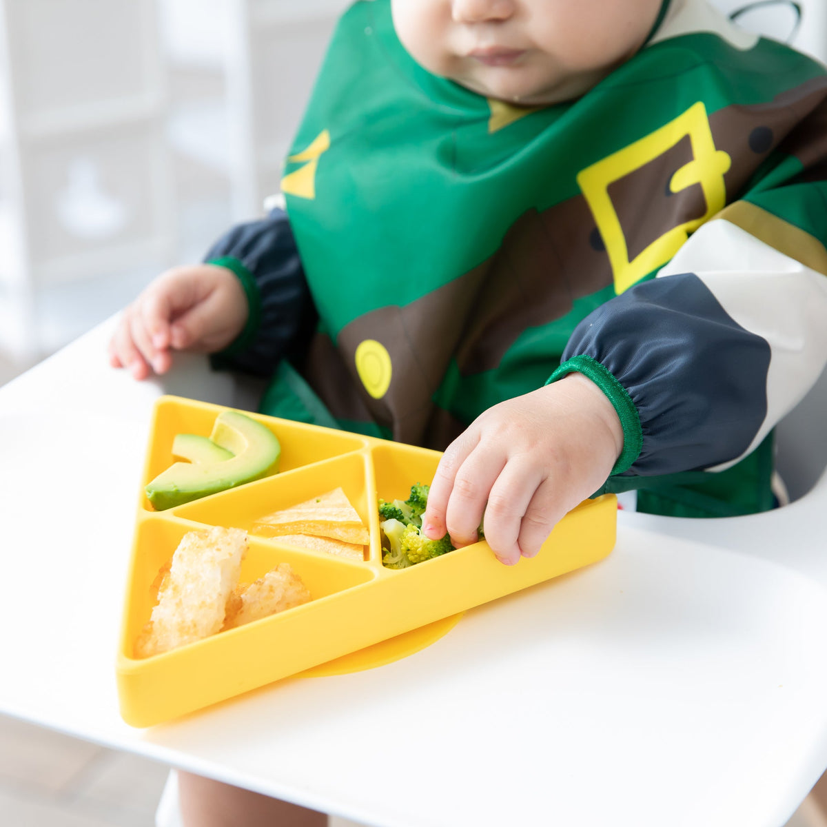 Nintendo Silicone Grip Dish: Zelda™ Triforce | Bumkins